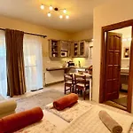 Naposdombi Apartment