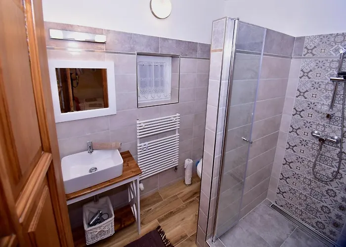 Naposdombi Lägenhet *